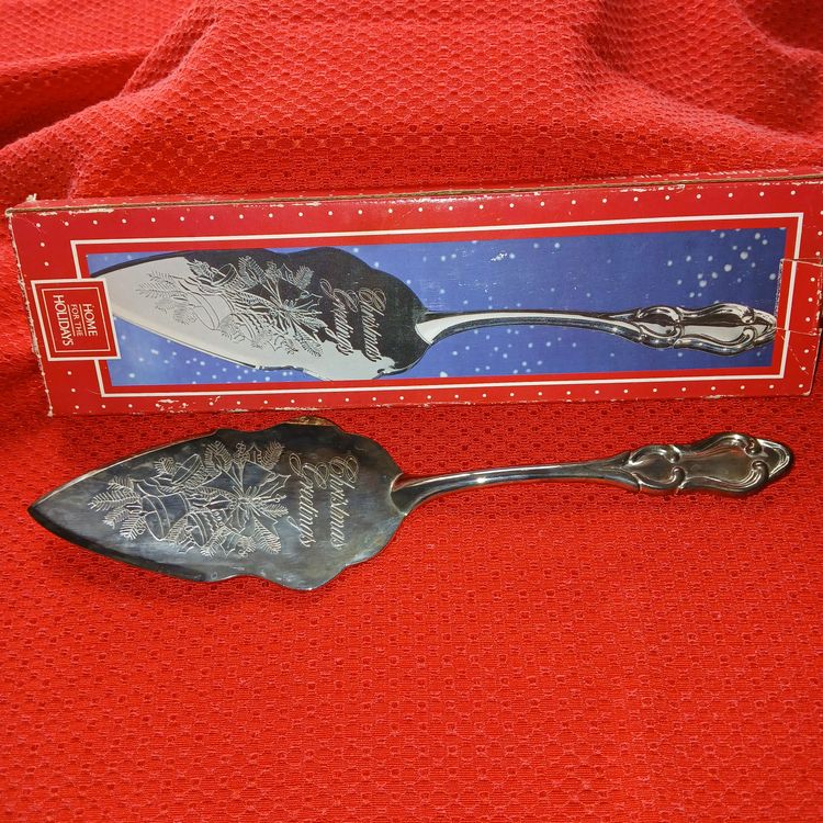 Vintage Silver Plated pie server