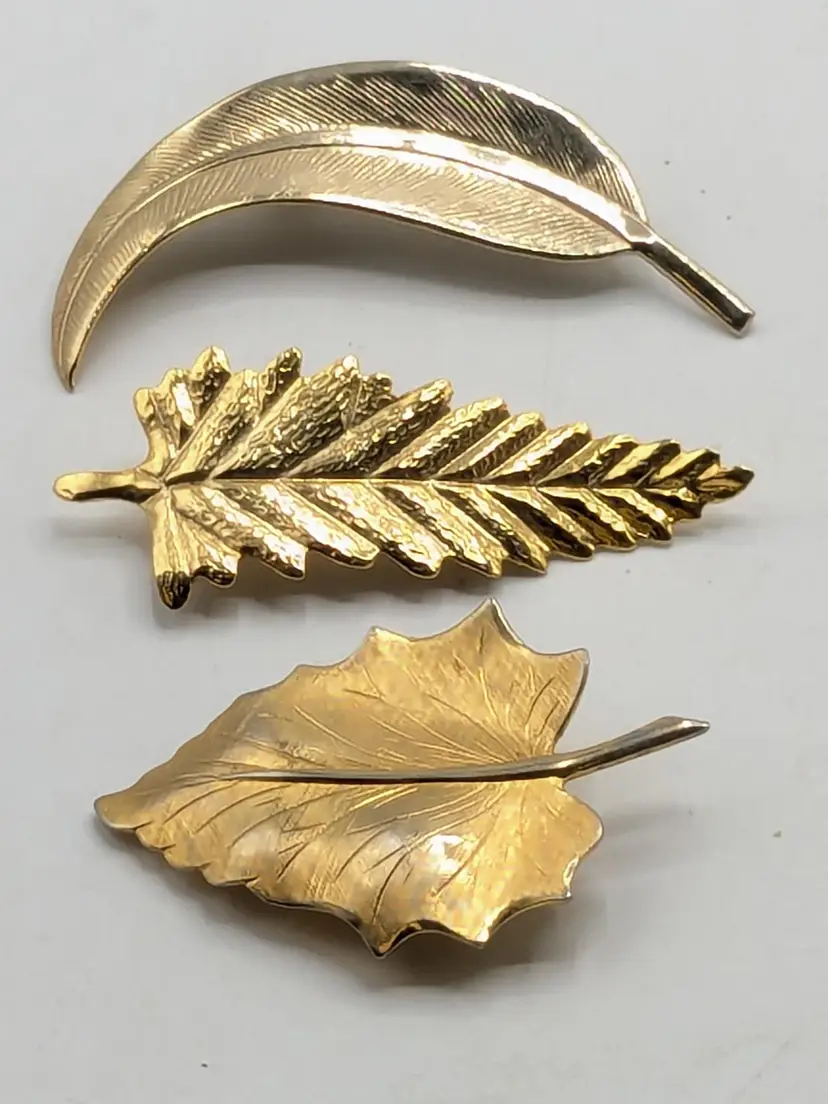 Set of 3 Vintage Gold Tone Leaf Brooch Pins