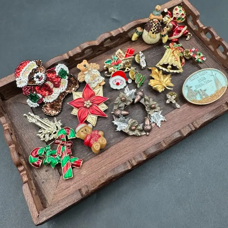 #001 Christmas Jewelry!