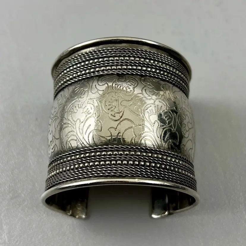 Wide Silver Tone Cuff Bracelet Etched Floral Filigree Boho Statement Open Bangle Size 7.25 Western Wide Cuff