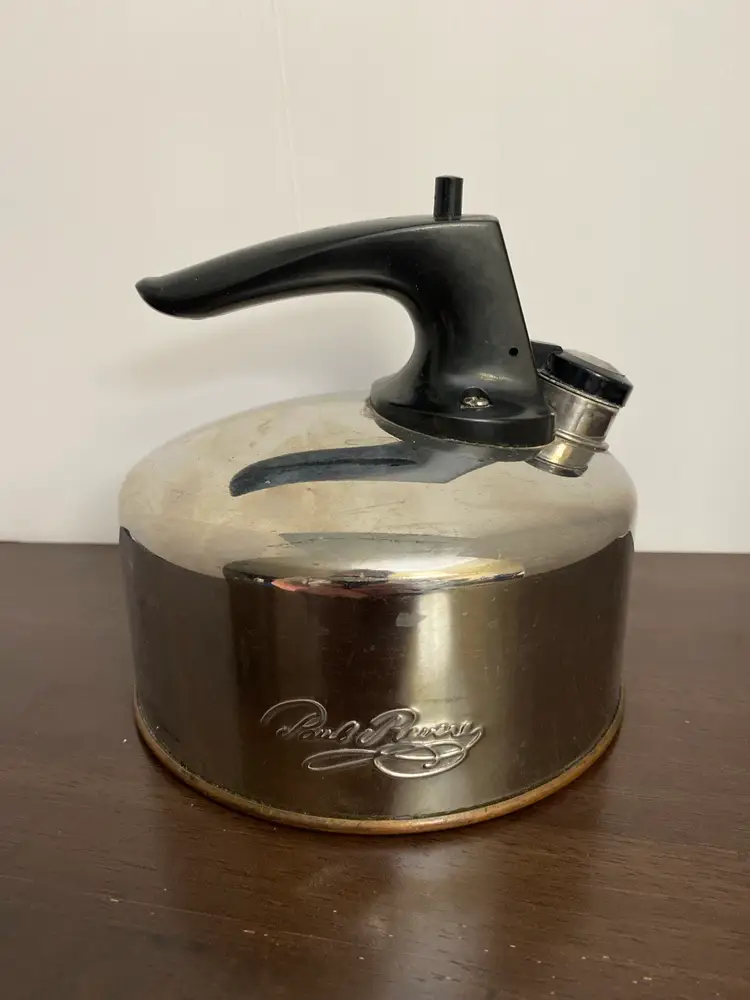 Vintage Revere Ware Tea Kettle h 99-C Whistling Copper Bottom Korea