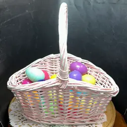 Vintage Pink Wicket Basket (Eggs Not Included)