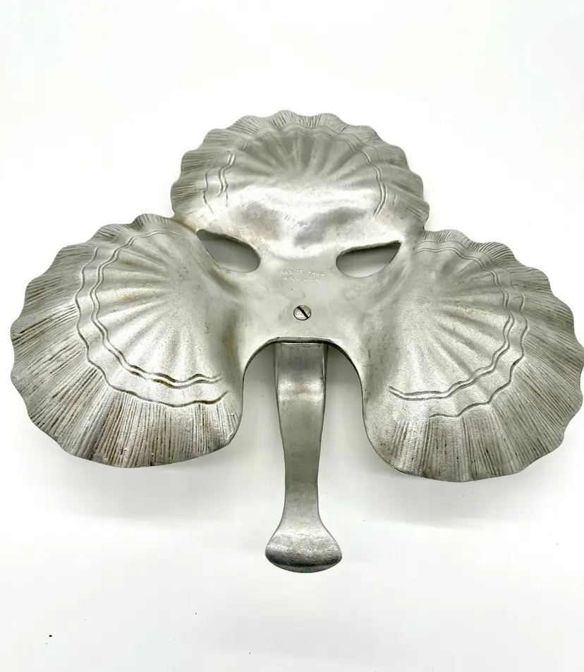 Tray Vintage Metal Clamshell Lobster Handle Elephant Face Image Serving Tray MCM