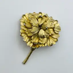 Signed Marcel Boucher Vintage Gold Tone Flower Brooch P8911