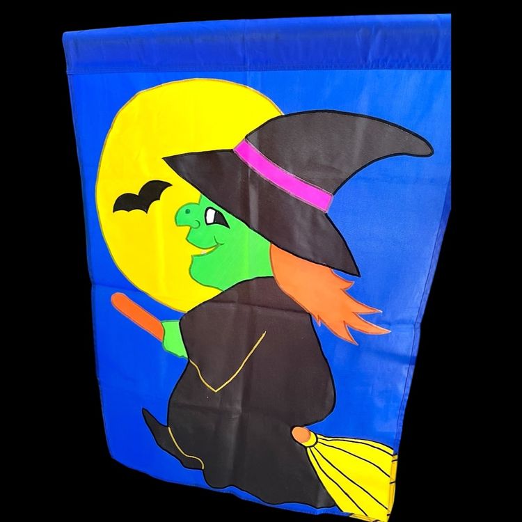 1994 Witch 🧙‍♀️On Broom 🧹 Halloween Garden Flag. Moon 🌕  & Bat 🦇. Artistic Flags 100% Nylon. 28-1/2” X 39-1/2”.