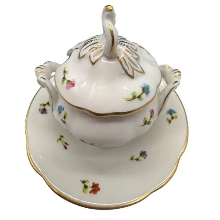 Petite vintage porcelain jam pot or marmalade jar by Vista Alegra Portugal.