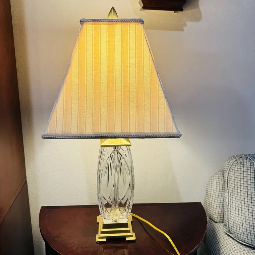 Waterford Finn Versailles Crystal Table Lamp w/Brass Base 26” Original Shades