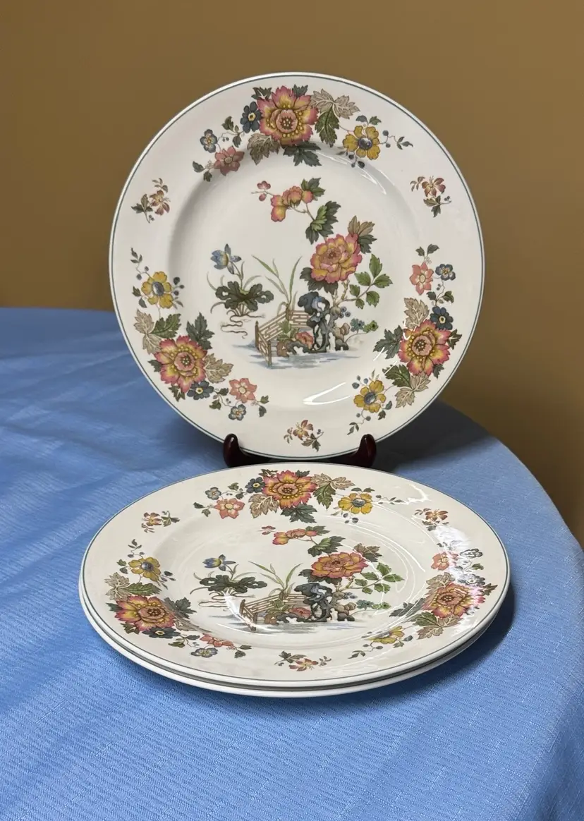 Wedgwood Eastern Flowers Dinner Plates Multi Color w/ Green Rim 10 3/8” Set Of 3