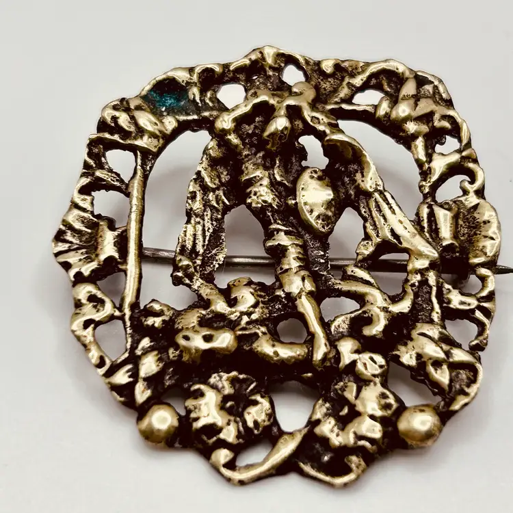 Victorian St George and the Dragon Brooch Pin Gold Tone Antique C Clasp Hinge