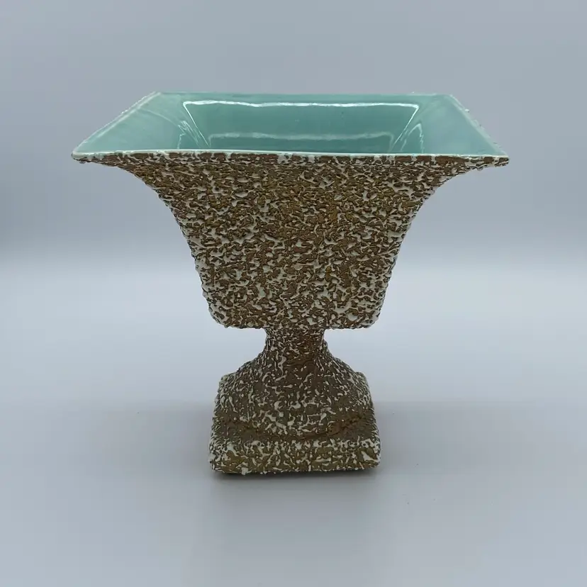 Vintage Haeger gold & white popcorn planter blue inside