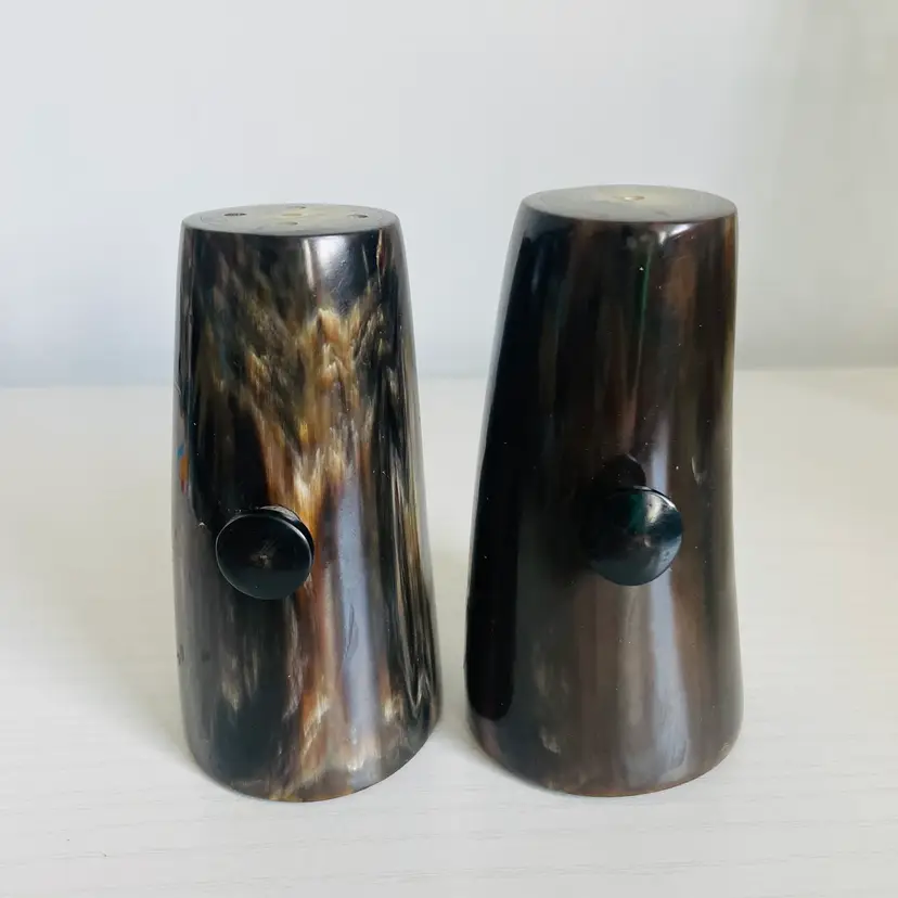 Animal Horn Salt And Pepper Shakers With Stoppers