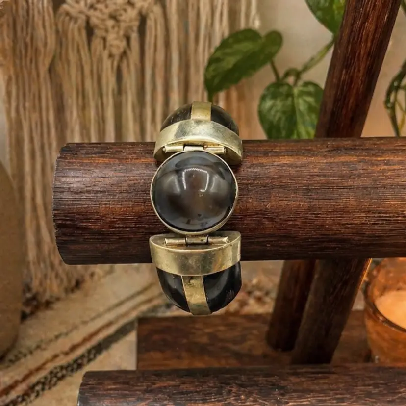 Vintage Stone Medallion, Brown Bone, Silver Tone Hinged pin Bangle Cuff Bracelet