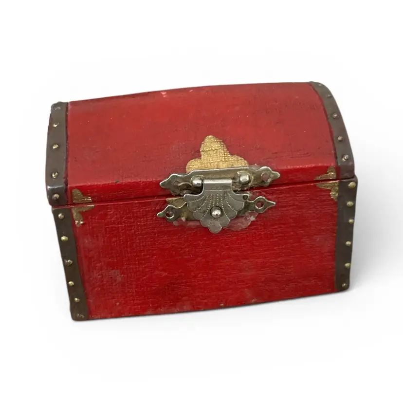 Mini Red Resin And Gold Tone Metal Hinged Treasure Trinket Chest
