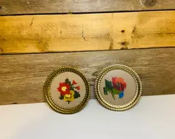 Vintage Small Round Brass Framed Floral Needlepoint Wall Hangings Cottage Farmhouse Traditional Shabby Chic