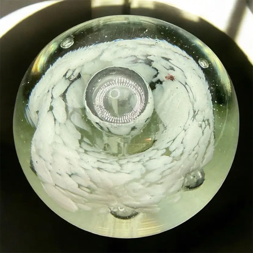 28) White Flower Center Bubble Paperweight 11.3oz
