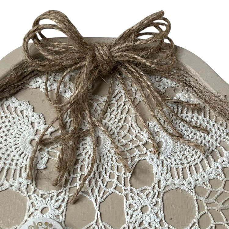 Vintage Lace Doily Magnet Tray With Magnets 13"x 10.75"