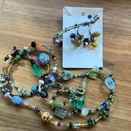 Lot of 3 glass, beaded, and natural stone Stone necklace, bracelet, earrings