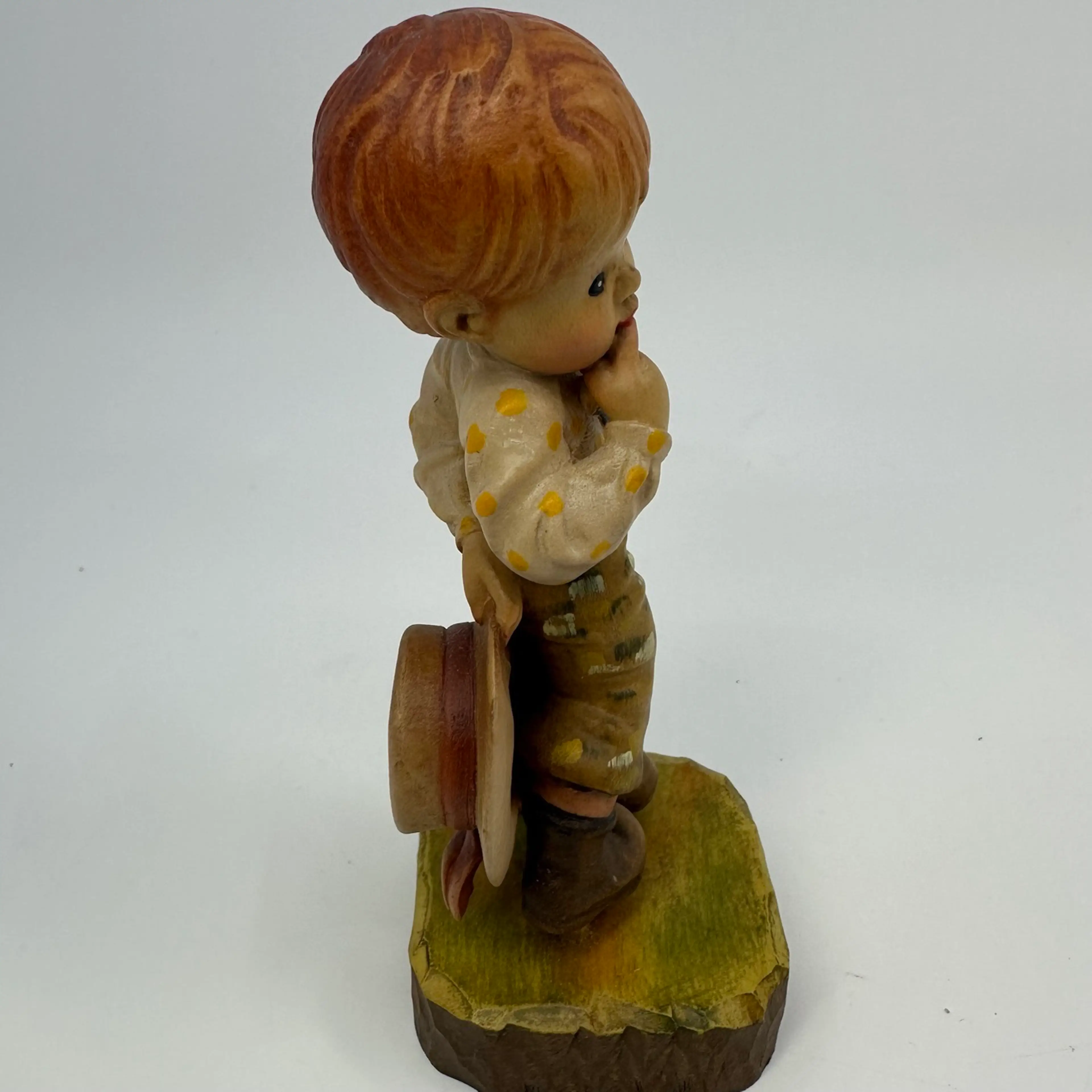 Image 4 of 8