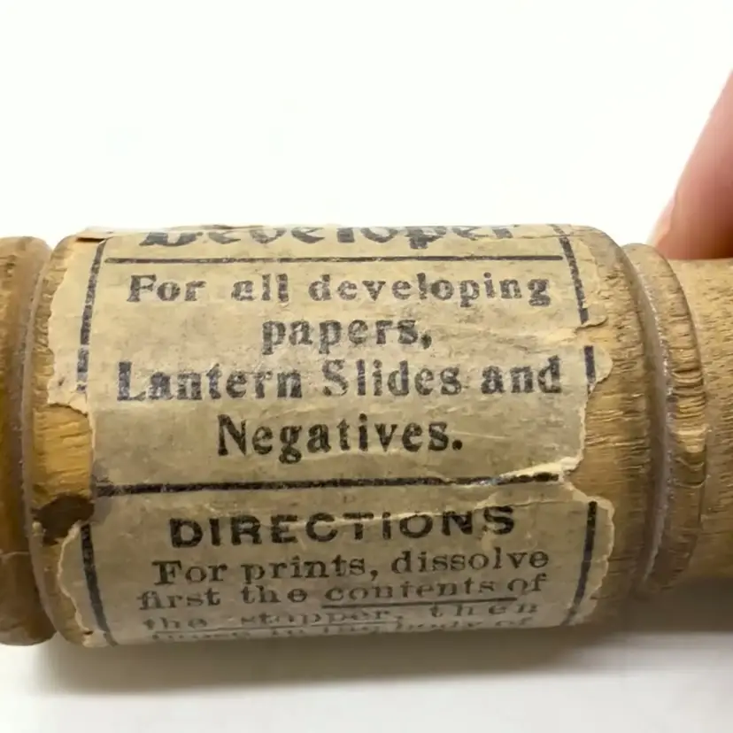 Antique Empty Wood Powder Pill Bottle Victor Developer Paper Label Stopper 2.3"