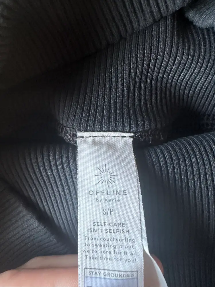 Offline By Aerie Bikers Size S