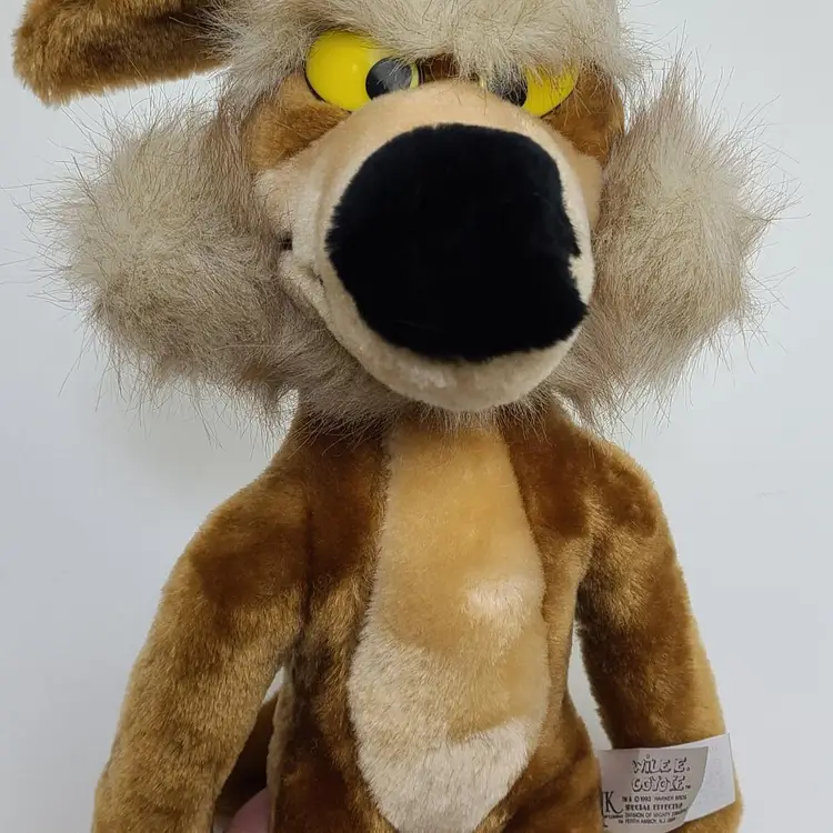 Wilee Coyote WB 1993 Plush Vinatage  With Bendable Ears