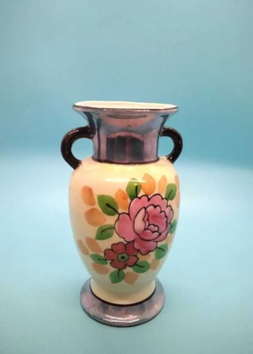 Vintage Floral Hand-Painted Vase,Made In Japan.