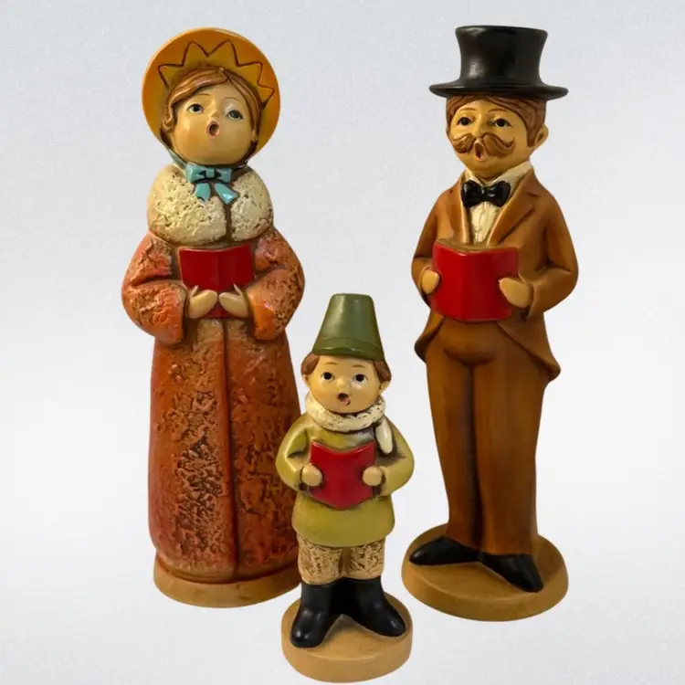 Lot of 3 Family Caroler Figurines Christmas Resin Dickens Style Vintage Japan