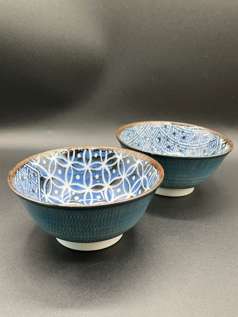 Pair Of Japanese Pottery Blue Abstract Design Bowls 🥣 6”