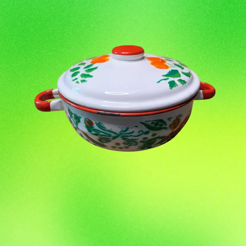 33. Vintage Enamelware Pot With Lid Handpainted Vegetable Motif Made In Poland Stamp
