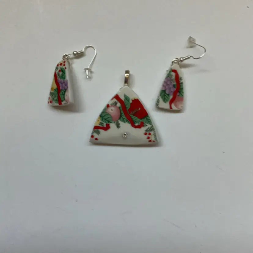 Teacup Christmas Ribbon Jewelry Set
Made By Me