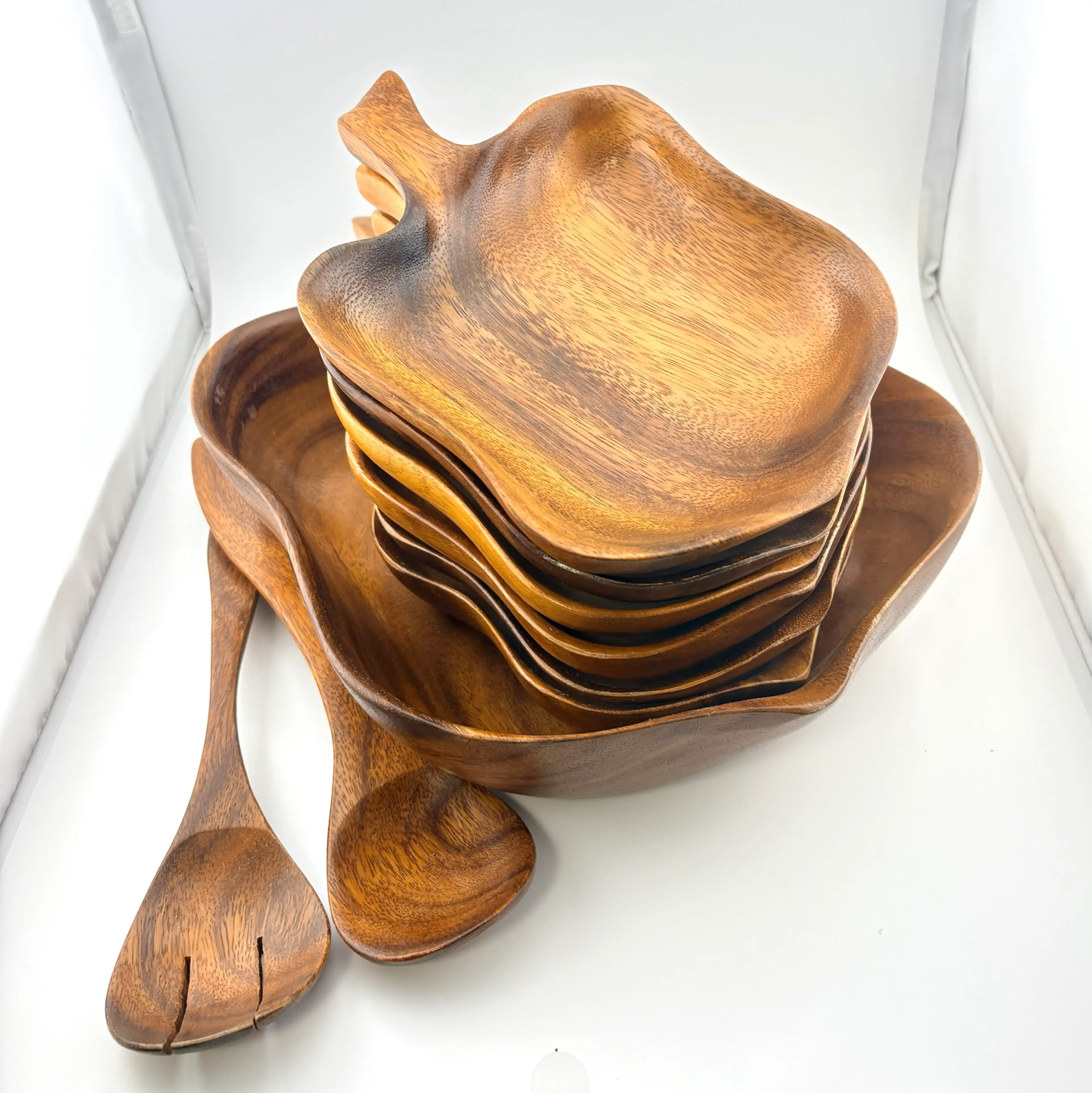Image 3 of 6