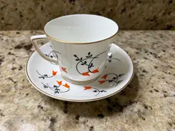 Windsor Tulip Pattern Bone China Made In England TeaCup And Saucer