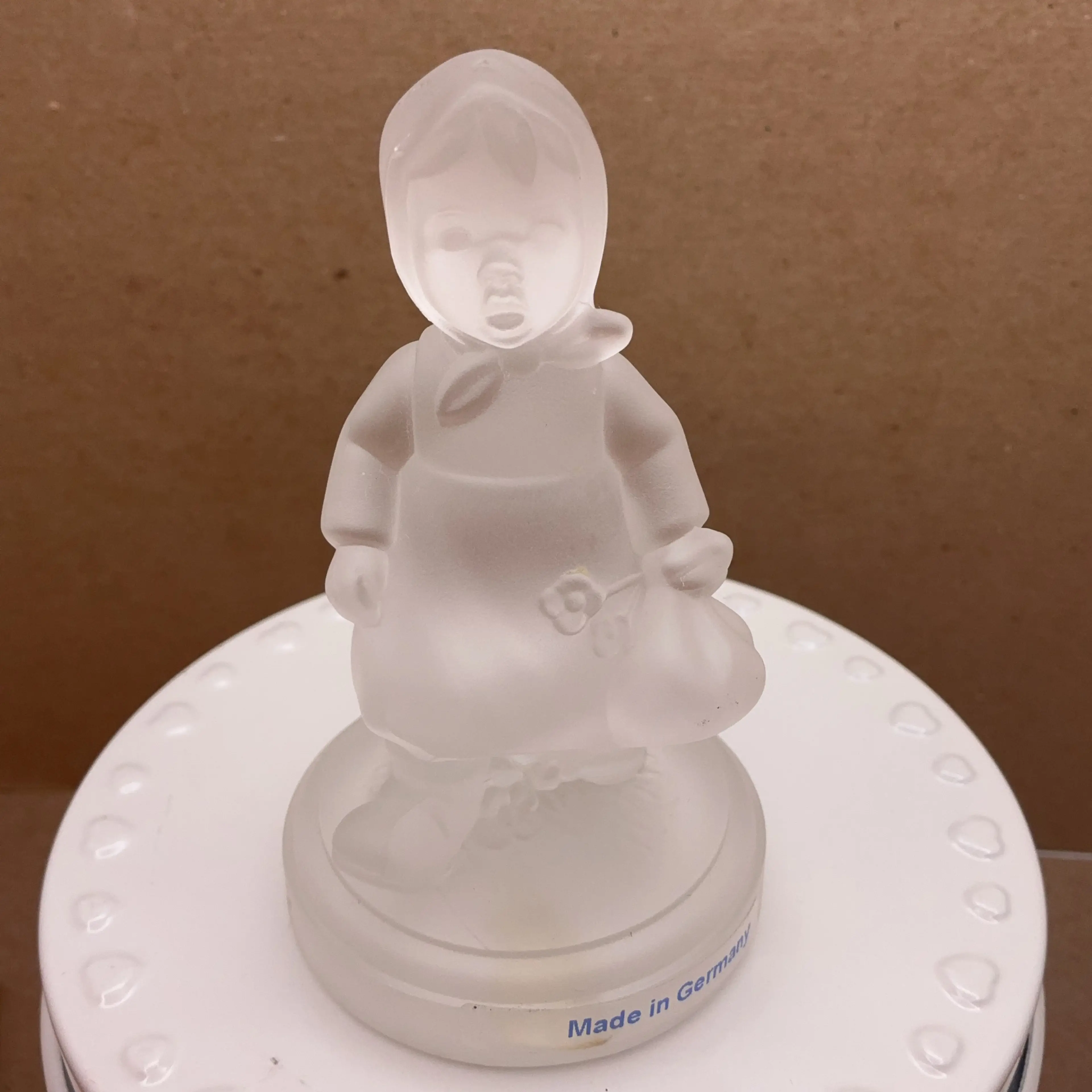 Image 1 of 5