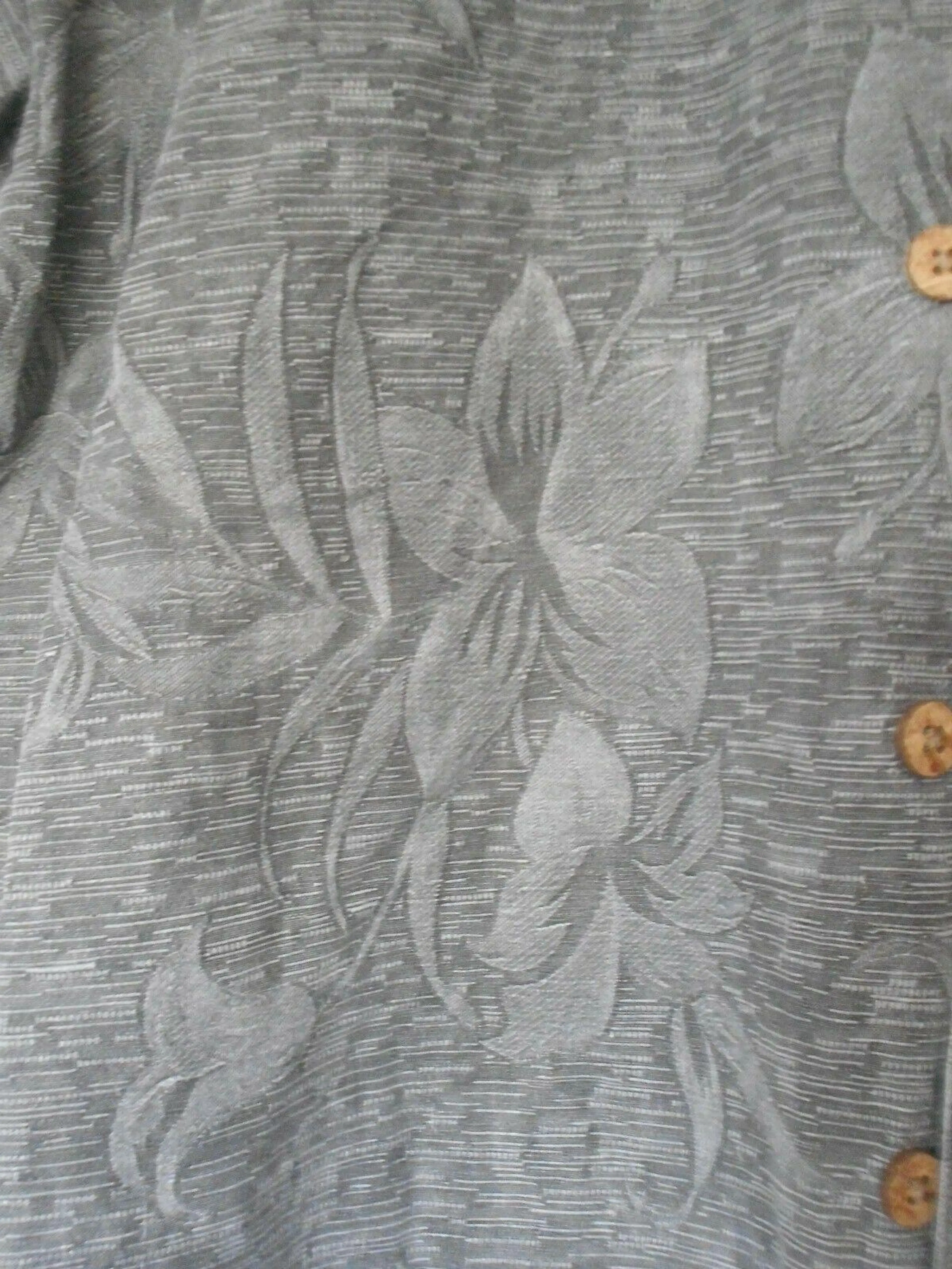 Image 4 of 6