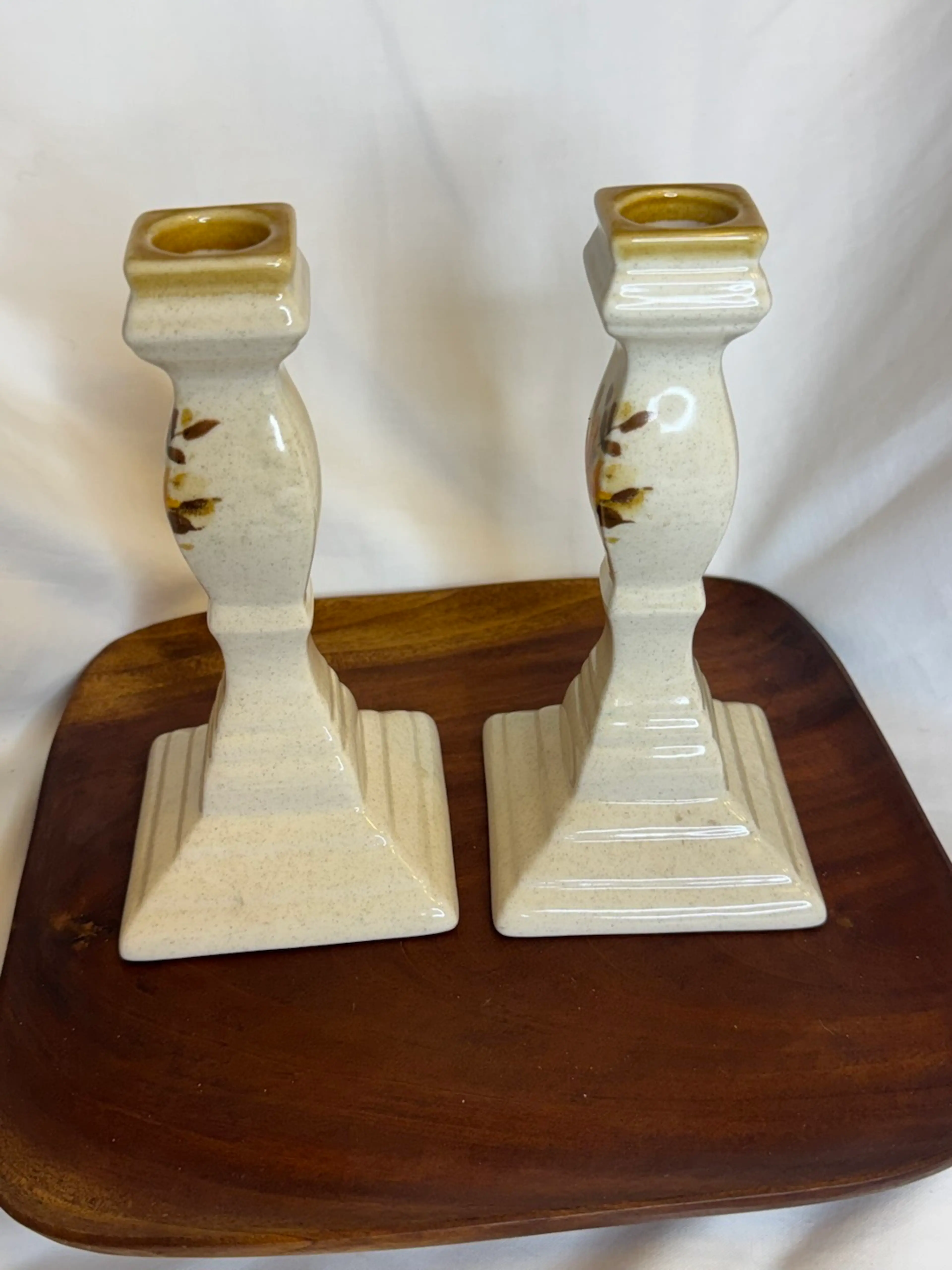 Image 2 of 8