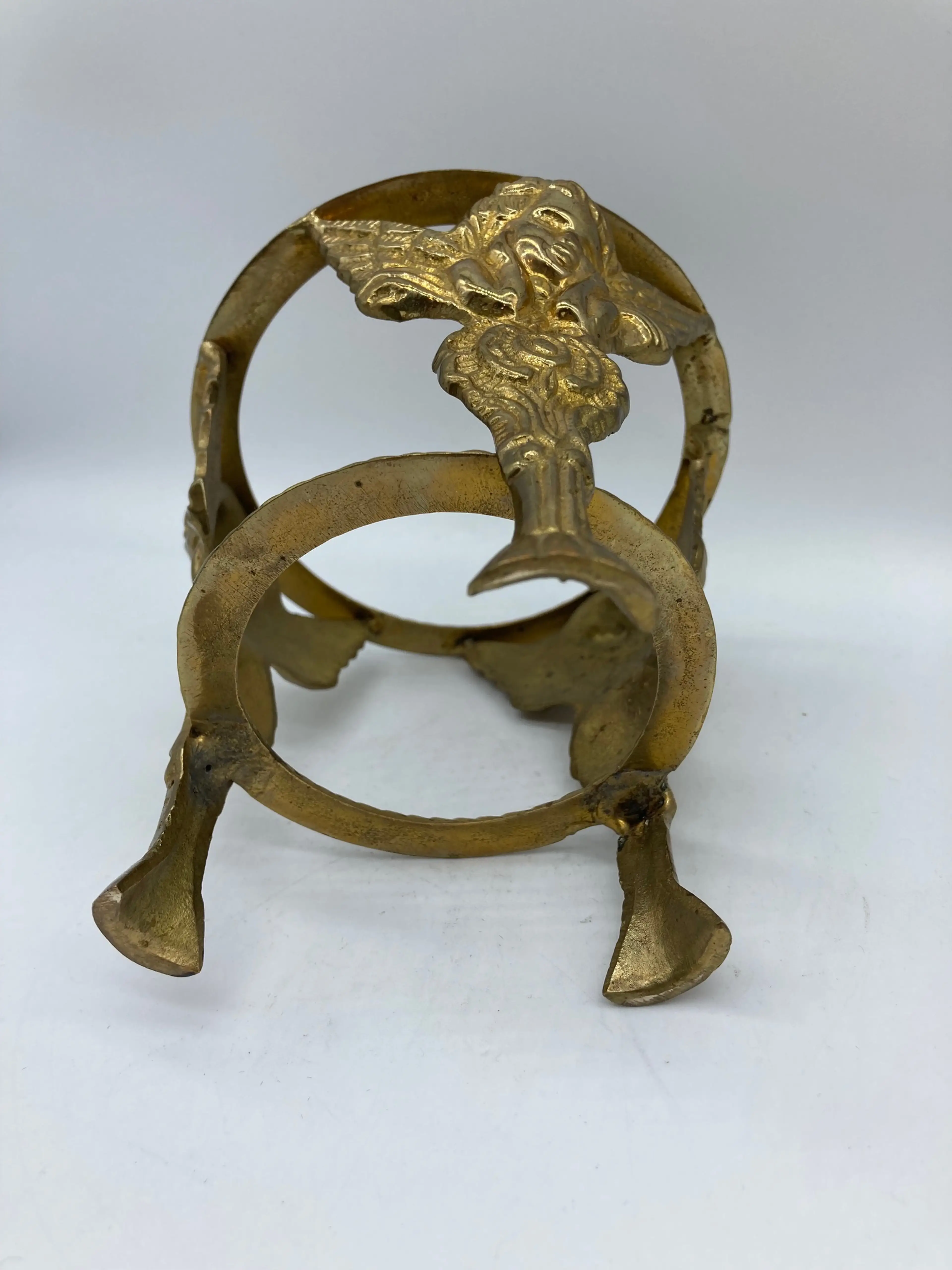 Image 4 of 4