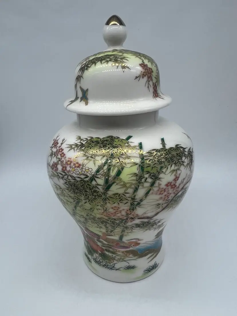 Vintage Japan Ginger Jar