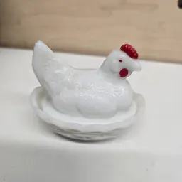 Mini Hen on Nest Red Head