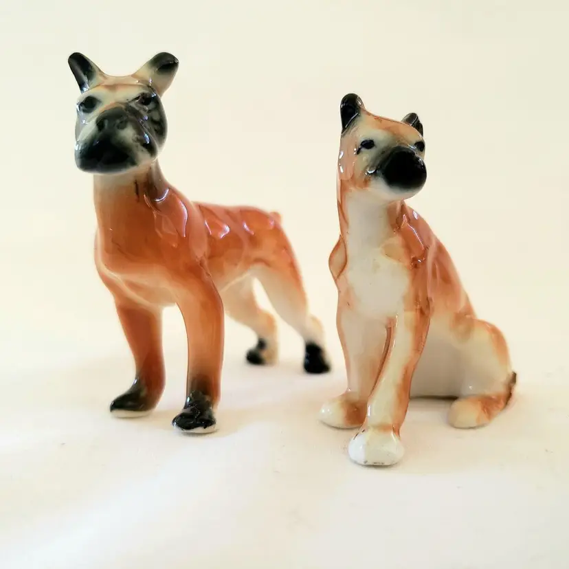 Boxer Dogs Figurine Set of 2 Fine China Ceramics Made in Taiwan Vintage