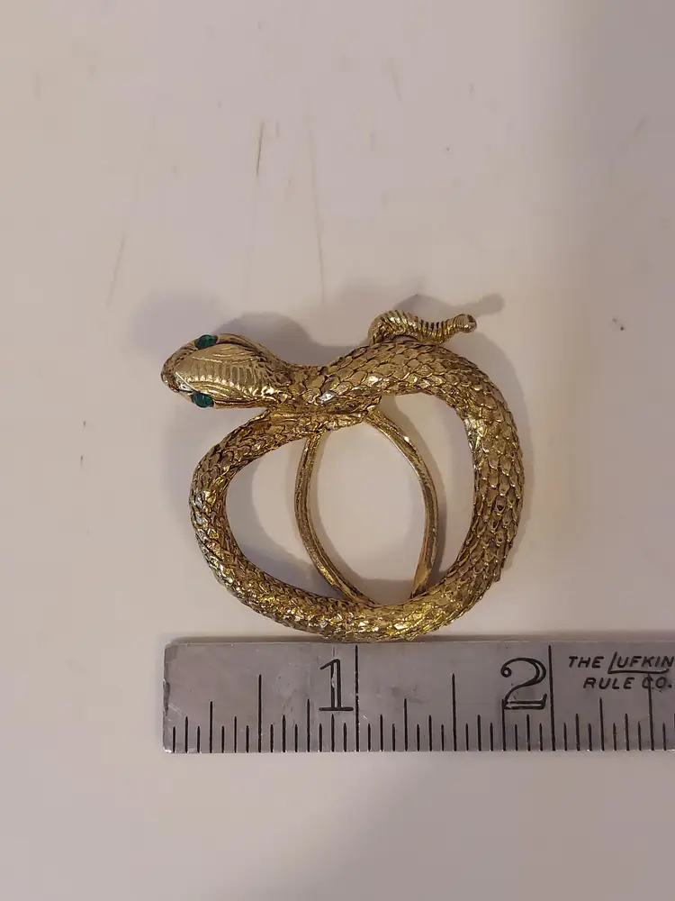 Vintage Goldtone Snake Scarf Clip With Green Rhinestone Eyes