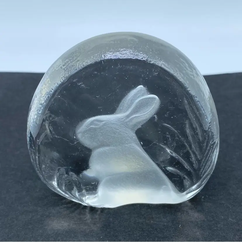 #0123 Zajecar lead crystal paperweight with a frosted rabbit and etched grass