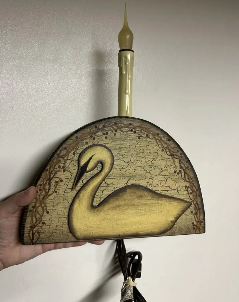 Rare Primitive Swan Light