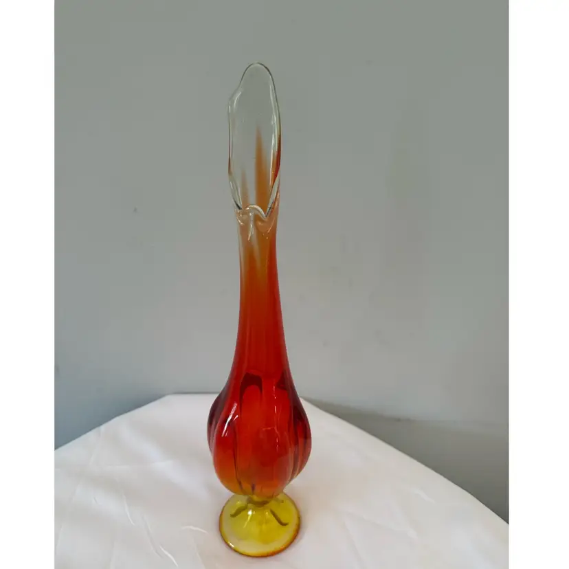 Vintage MCM Viking Epic 6 Petal Persimmon Glass Swung Vase - 15 1/2 In