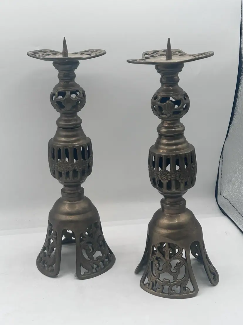 Pair Vintage 9 1/2” Ornate Brass Filigree Candlestick Holder Pillar