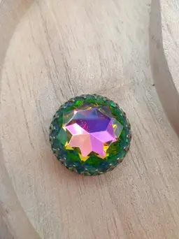 Rare Vintage West German Watermelon Heliotrope Crystal 3 Strand Clasp