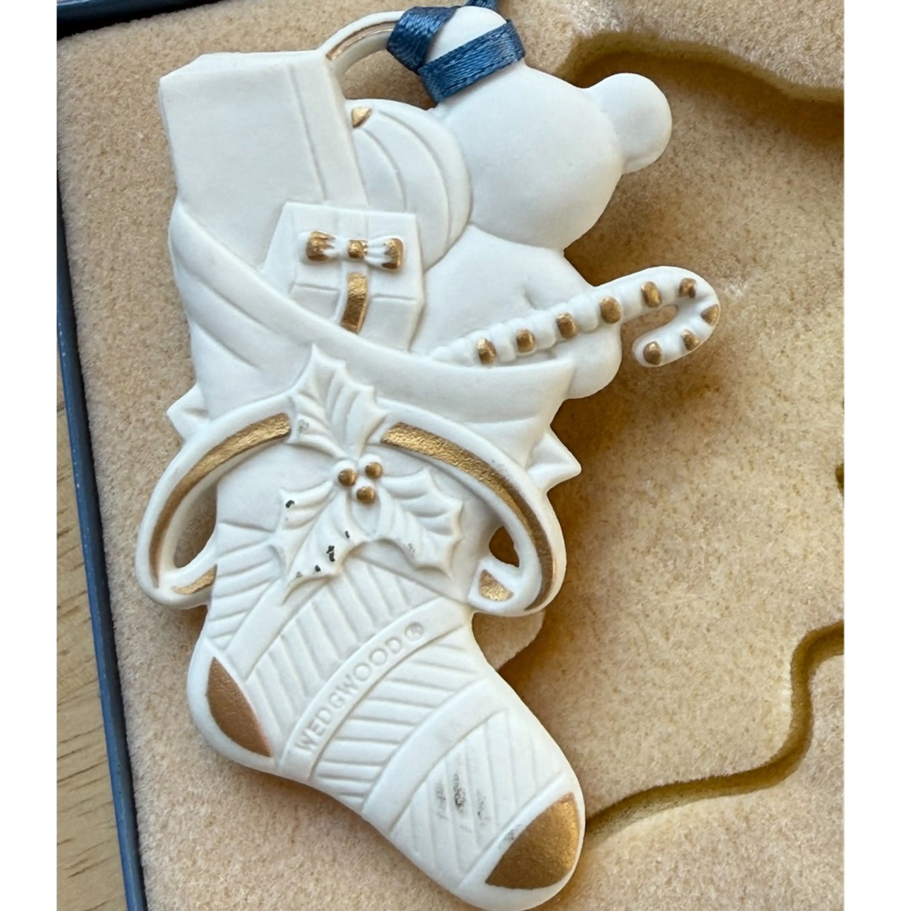 Image 3 of 4