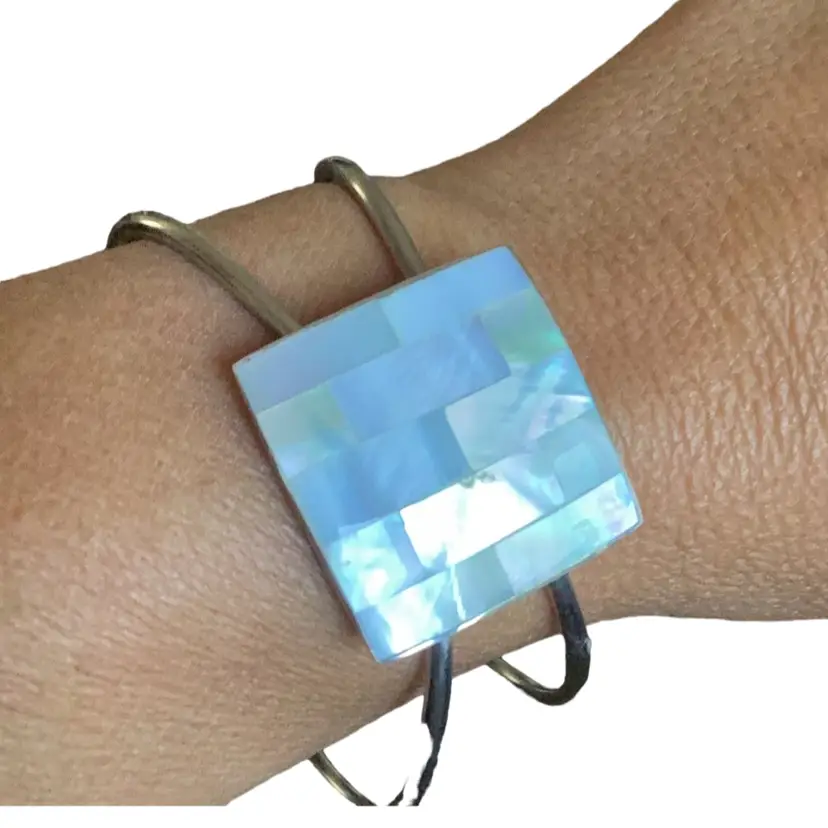 Mother Of Pearl Bracelet Square Shape