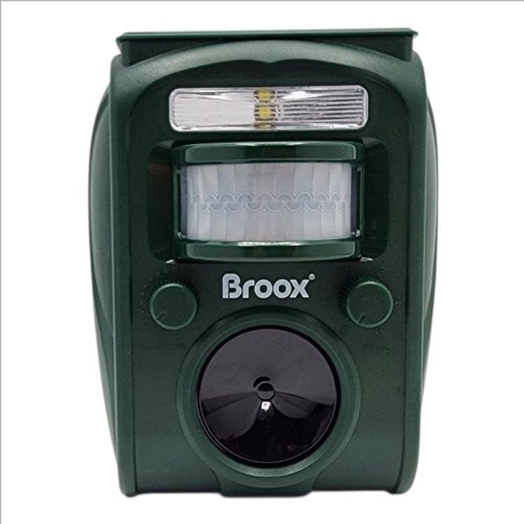 Upgraded Solar Ultrasonic Animal / Pest Repellent, Waterproof, Motion Detection