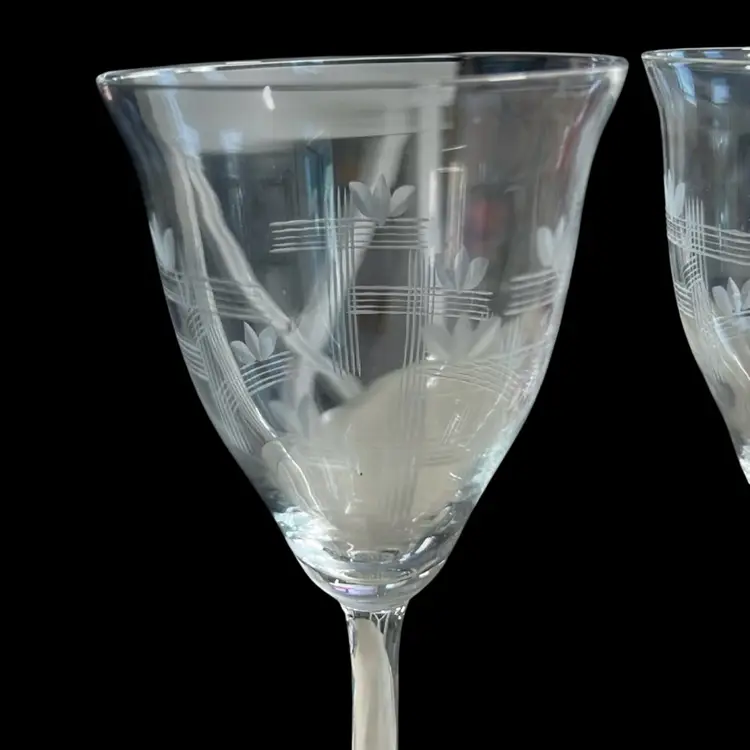 Javit Etched Wine Glasses - VTG - Set Of 3