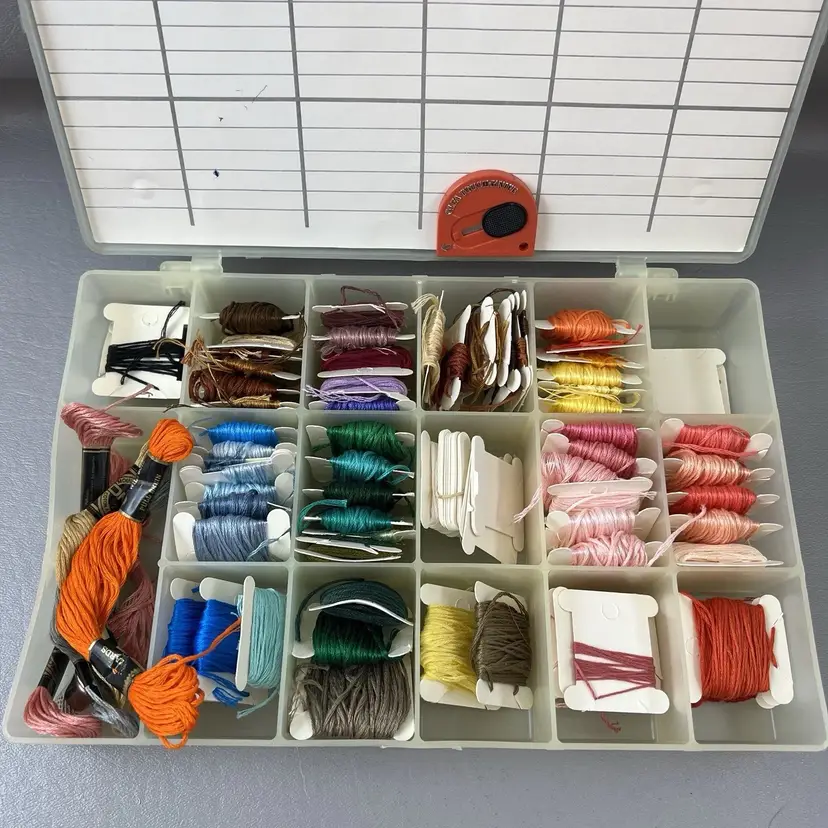 Embroidery Cross Stitch Darice Thread Floss Box Thread On Bobbins USA